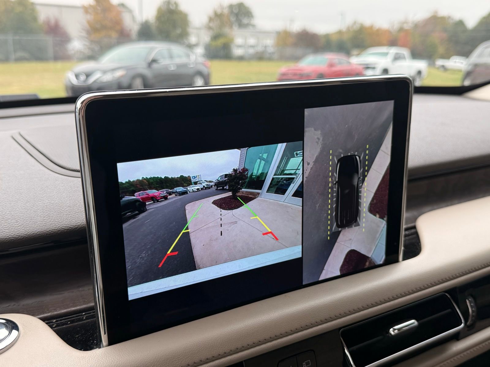 Used 2021 Lincoln Aviator Reserve w/ Equipment Group 210A image 39