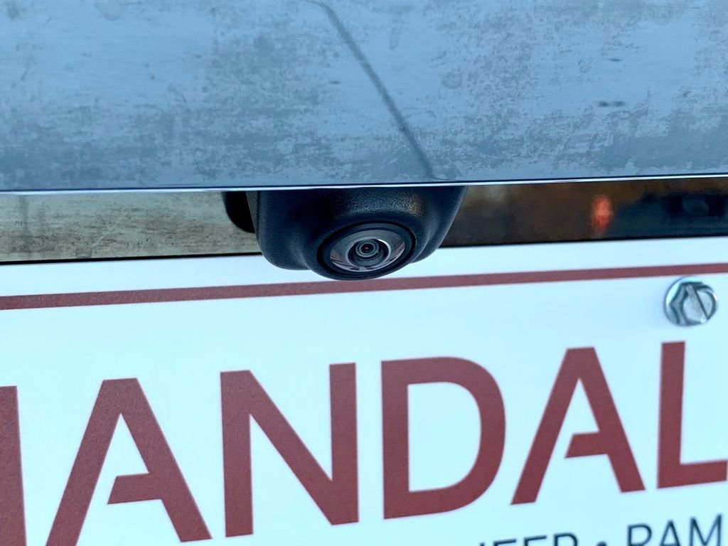 Used 2023 GMC Yukon SLT image 49