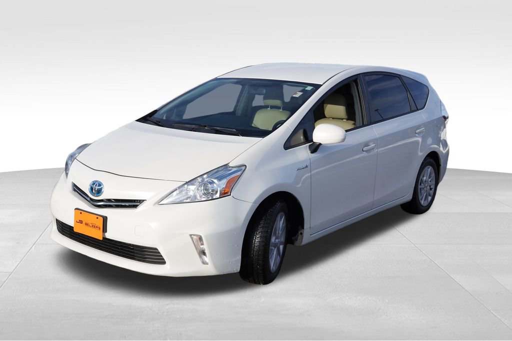 Used 2013 Toyota Prius V Two image 11