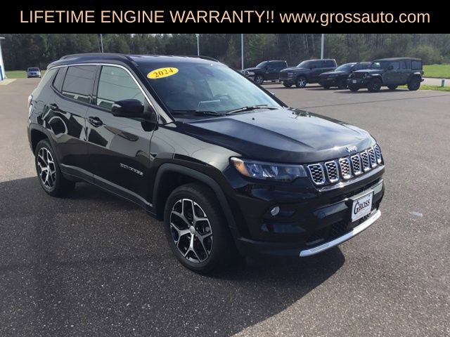 Used 2024 Jeep Compass Limited AWD/4WD image 2