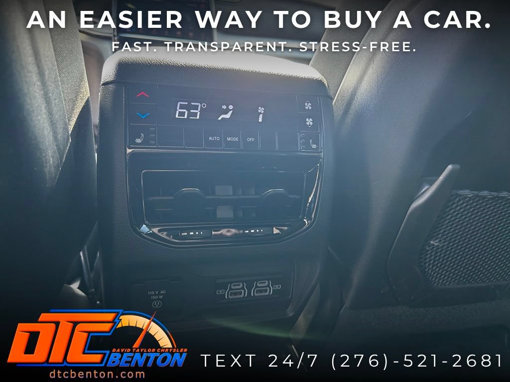 Used 2025 Jeep Grand Cherokee L Limited w/ Luxury Tech Group II AWD/4WD image 30