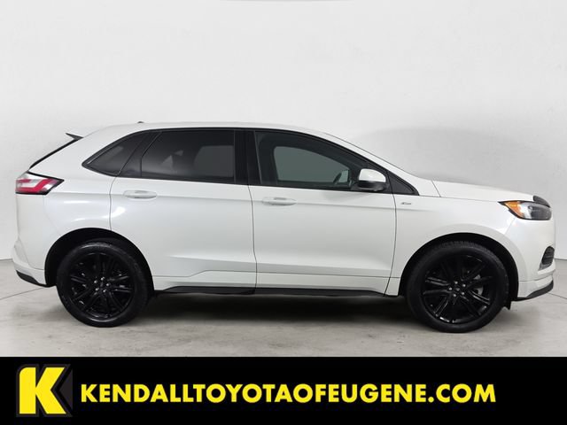 Used 2021 Ford Edge ST-Line w/ Cold Weather Package AWD/4WD image 6