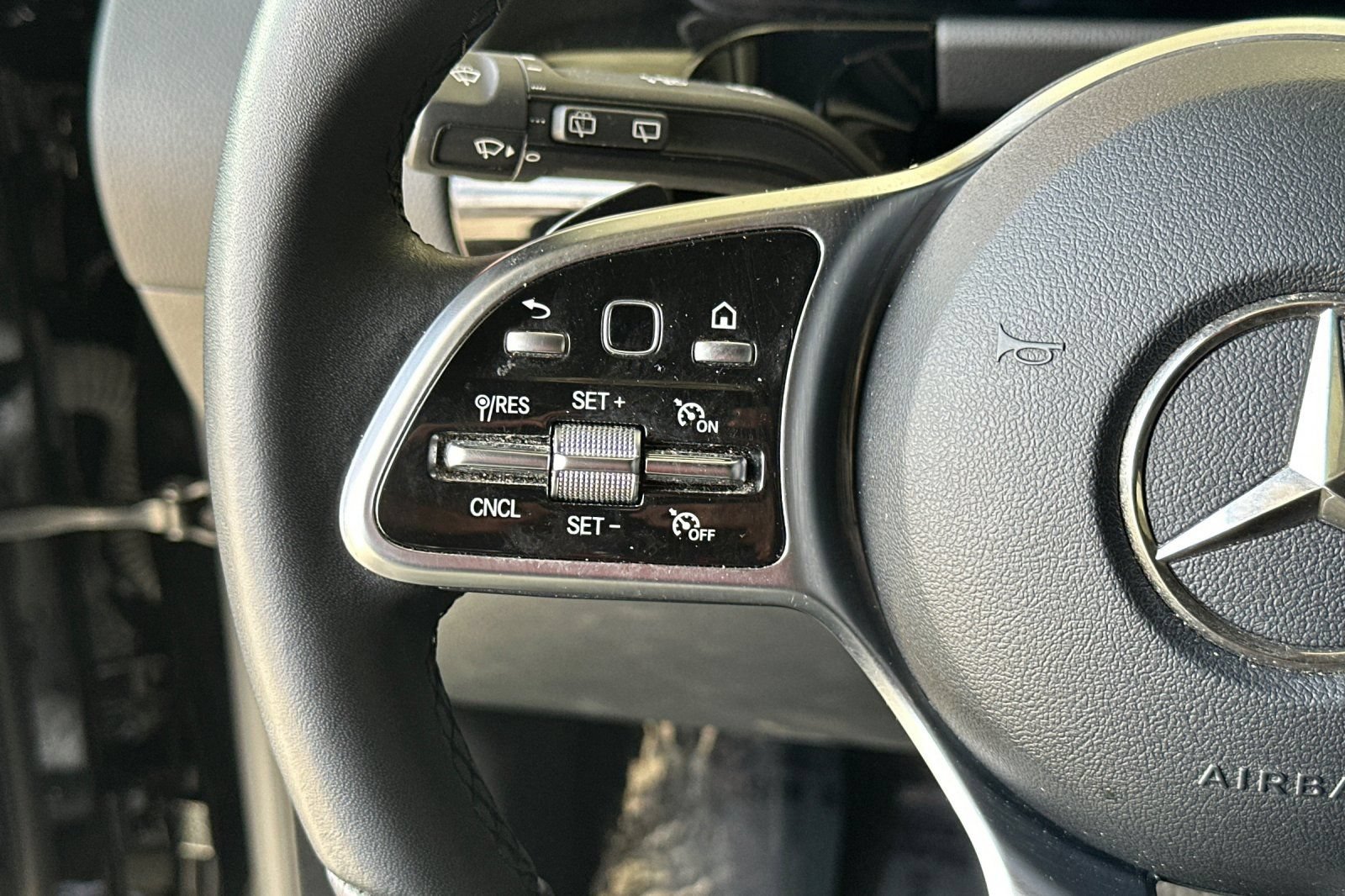 Certified 2023 Mercedes-Benz GLA 250 w/ Premium Package image 30