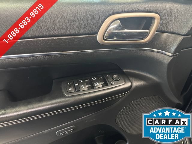 Used 2017 Jeep Grand Cherokee Limited AWD/4WD image 26