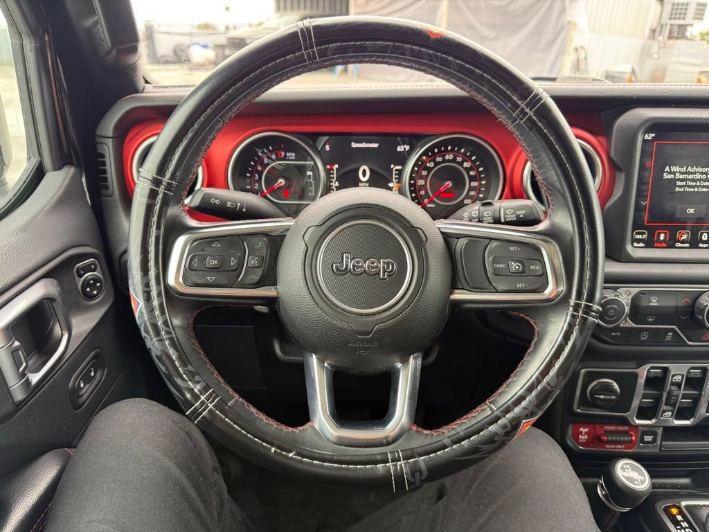 Used 2018 Jeep Wrangler Unlimited Rubicon AWD/4WD image 6