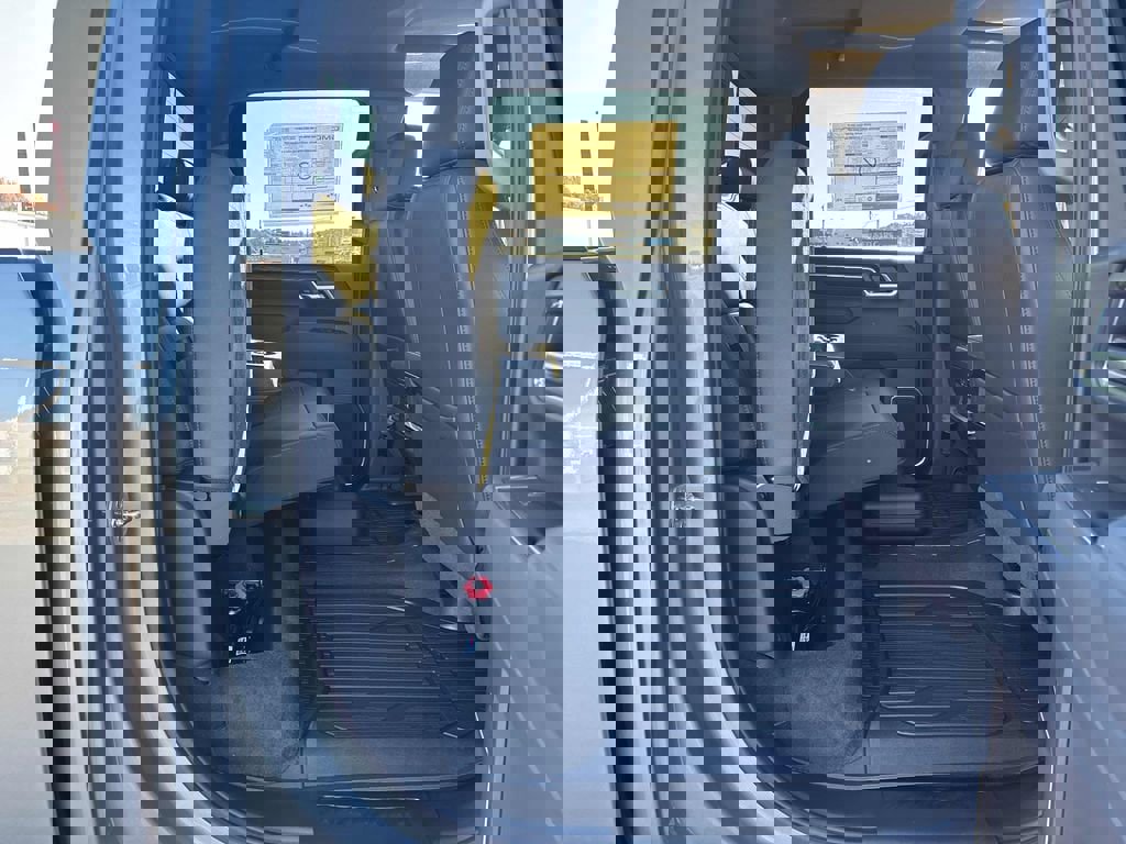 New 2026 GMC Sierra 2500 SLT w/ SLT Premium Package image 58