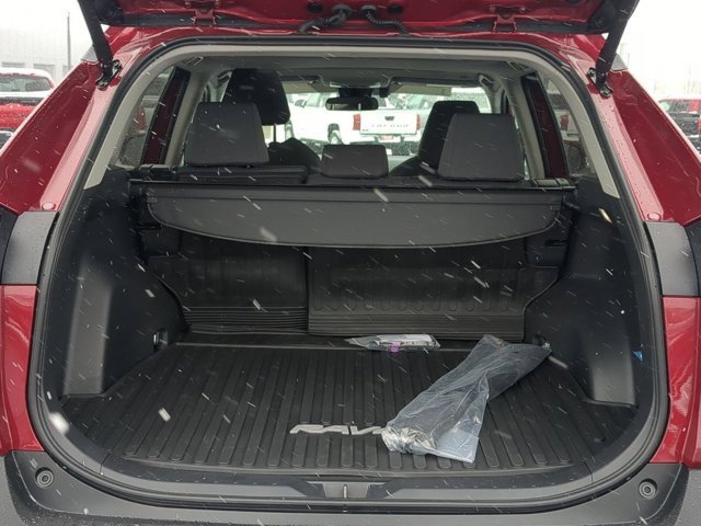 Certified 2025 Toyota RAV4 XLE image 17
