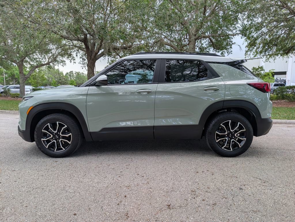 Used 2025 Chevrolet TrailBlazer ACTIV w/ Convenience Package image 5