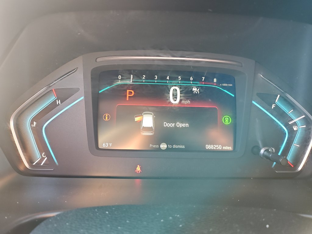 Used 2024 Honda Odyssey Sport image 18