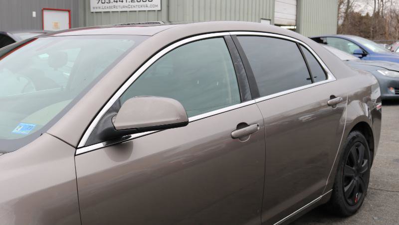 Used 2010 Chevrolet Malibu LT w/ Premium Mat Package image 5