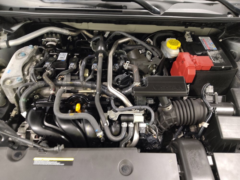 Used 2023 Nissan Sentra SR w/ SR Premium Package FWD image 30
