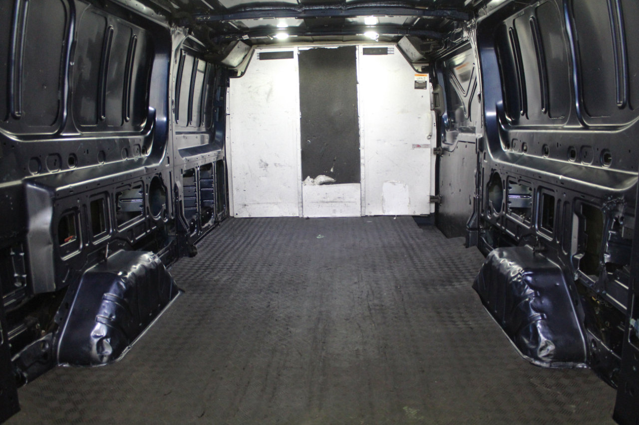 Used 2017 Ford Transit 350 148 Low Roof image 27