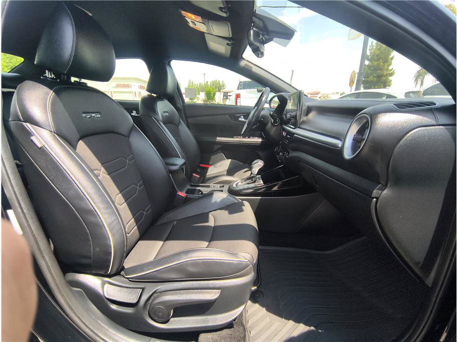 Used 2024 Kia Forte GT-Line FWD image 13