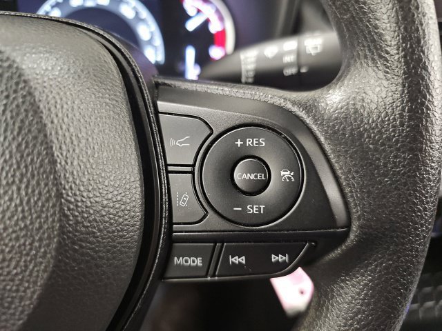 Certified 2025 Toyota RAV4 LE AWD/4WD image 21