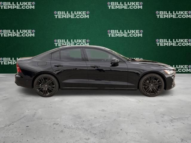 Used 2023 Volvo S60 B5 Plus w/ Climate Package AWD/4WD image 3