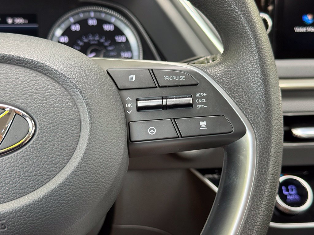 Certified 2023 Hyundai Sonata SEL w/ Preferred Accessory Package FWD image 23