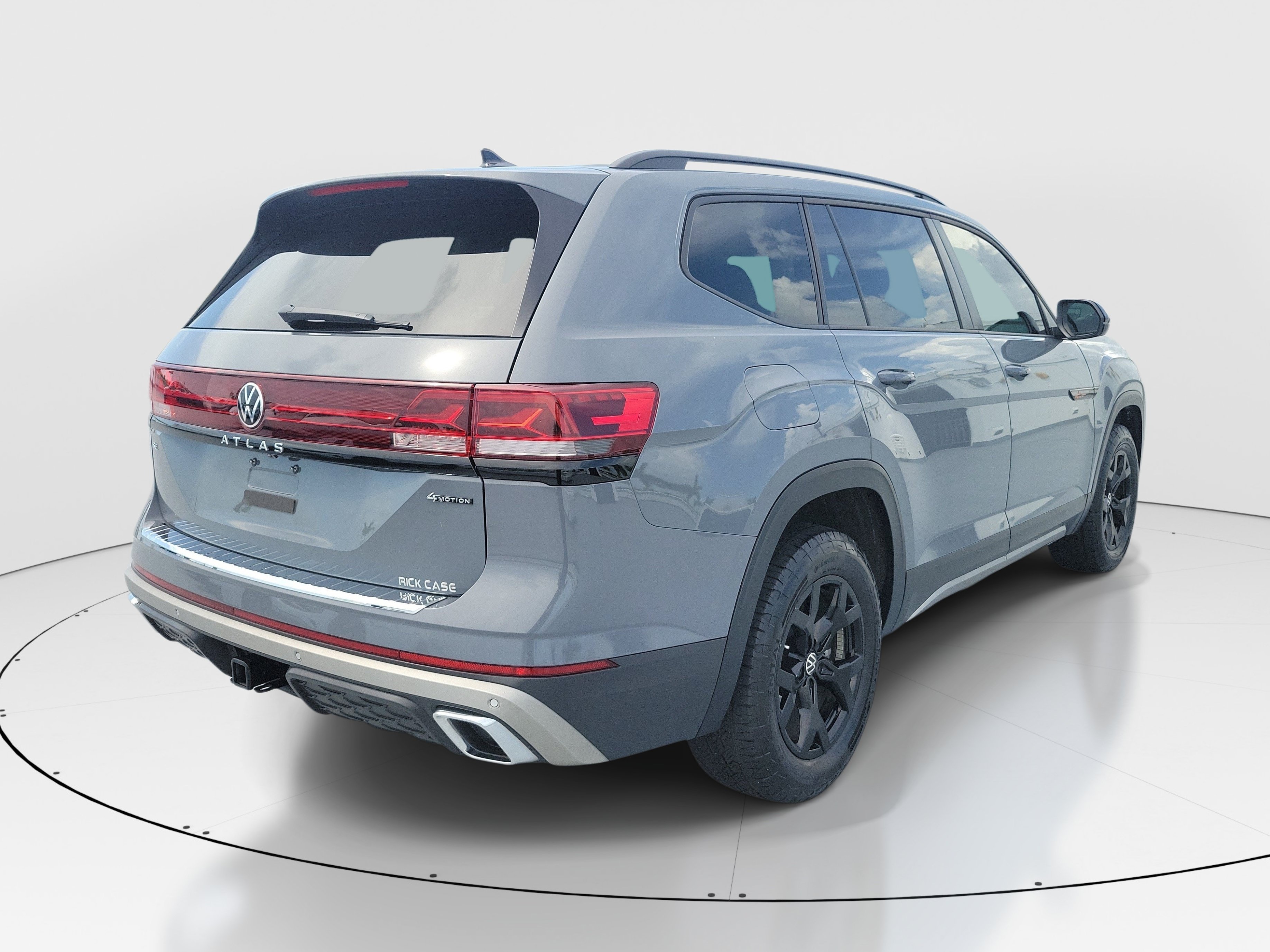 Used 2026 Volkswagen Atlas Peak Edition AWD/4WD image 6