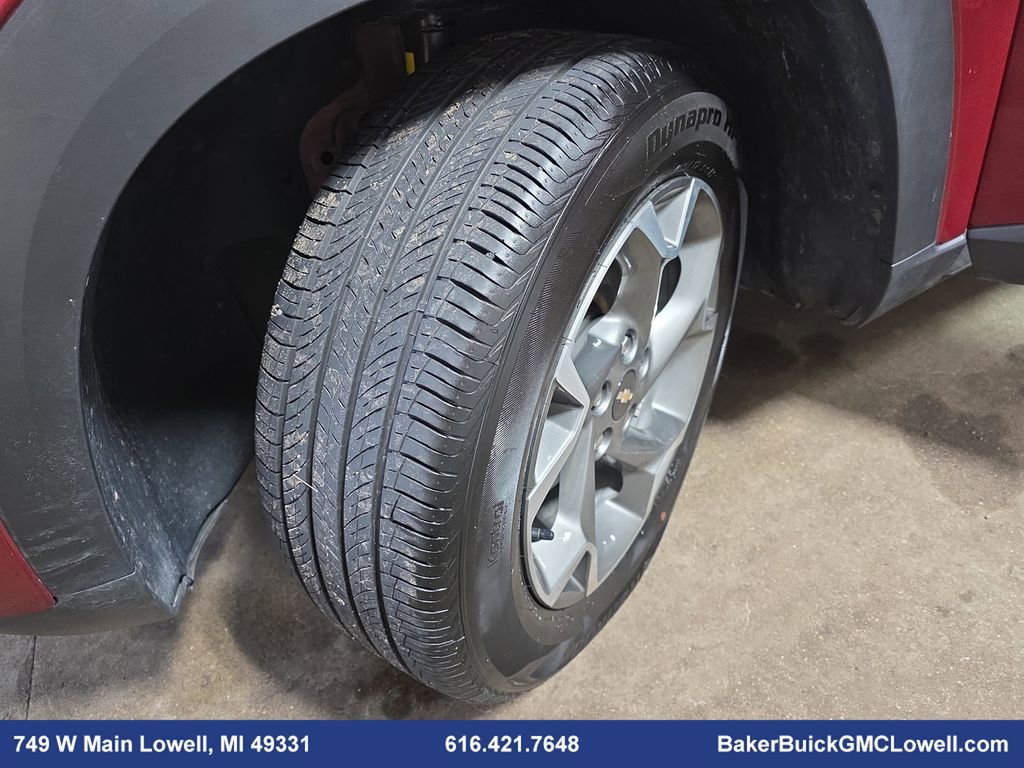 Used 2025 Chevrolet Trax LT w/ LT Convenience Package image 30