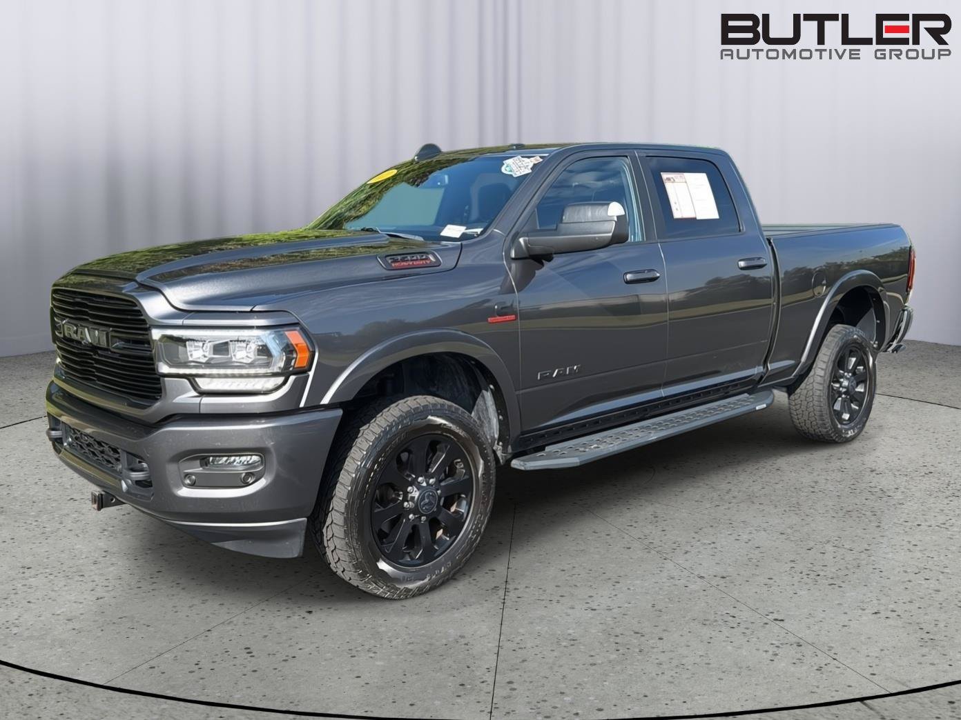 Used 2022 RAM 2500 Laramie w/ Night Edition AWD/4WD image 2