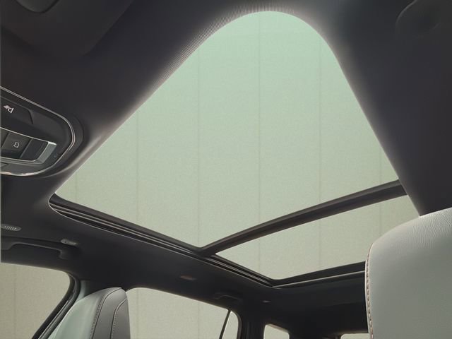 New 2026 Jeep Cherokee Overland image 37