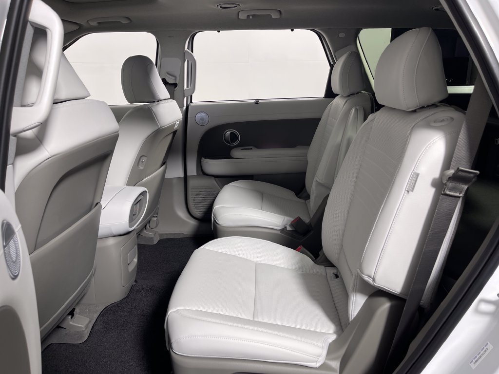New 2026 Hyundai Palisade Limited FWD image 13