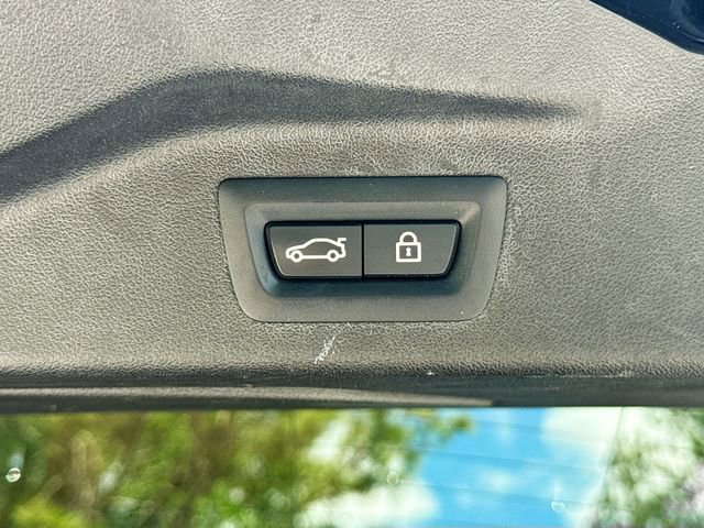 Used 2021 BMW X7 M50i w/ Executive Package AWD/4WD image 14