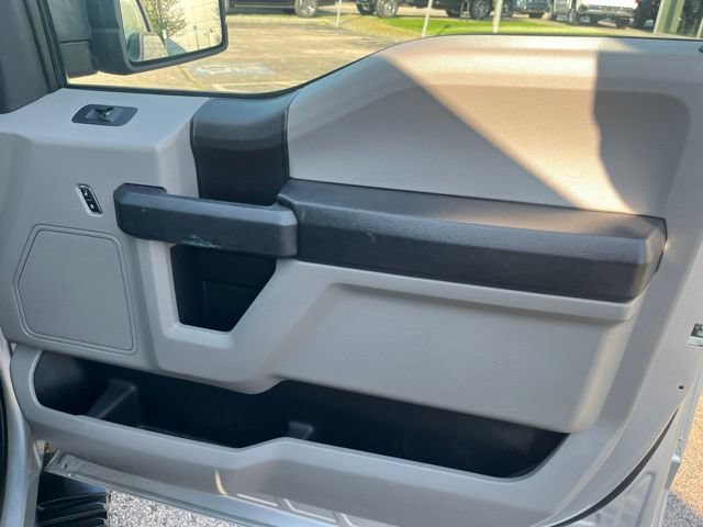 Used 2016 Ford F150 XL w/ Equipment Group 101A Mid AWD/4WD image 8