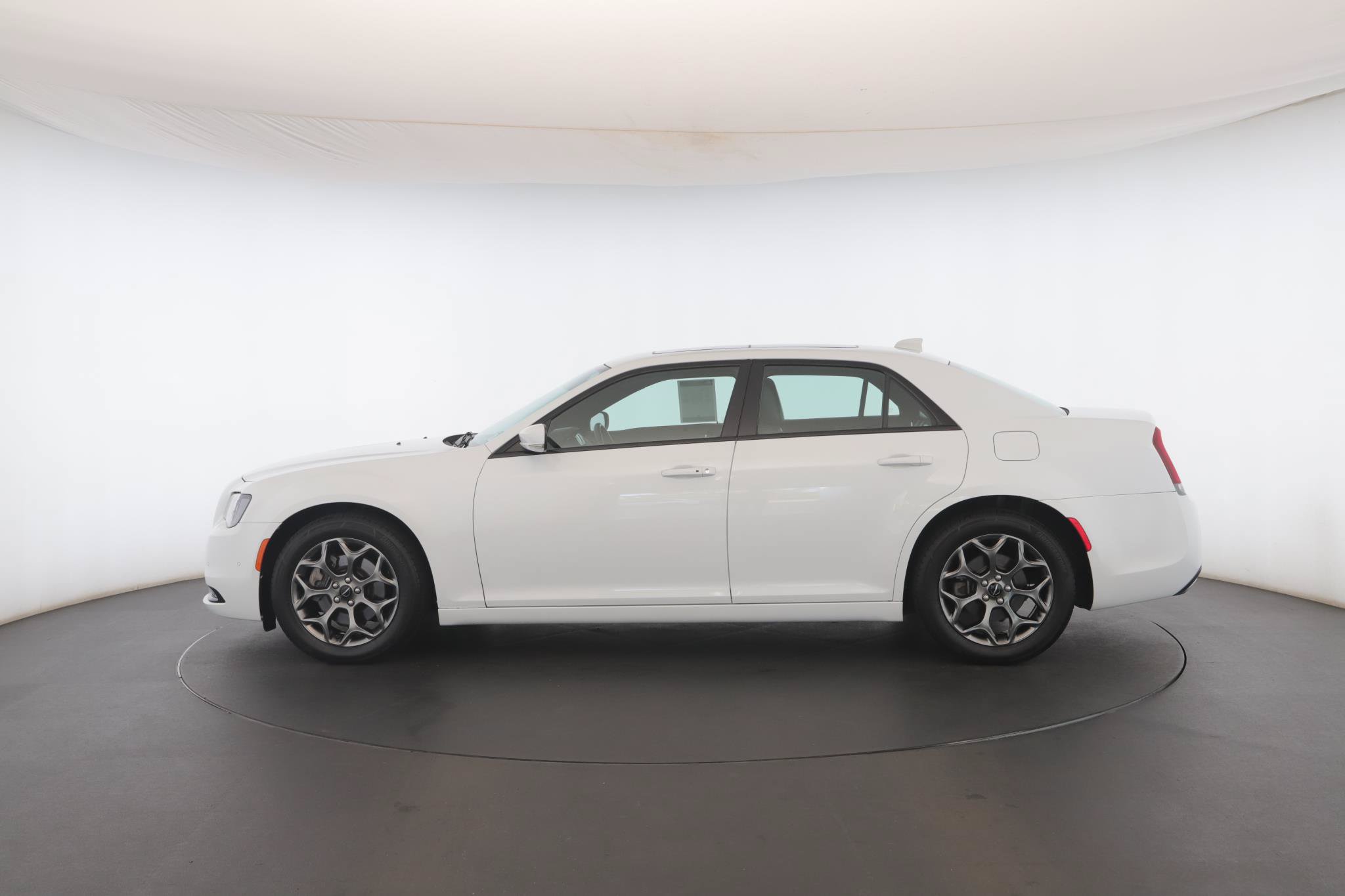 Used 2017 Chrysler 300 S w/ 300S Premium Group AWD/4WD image 21