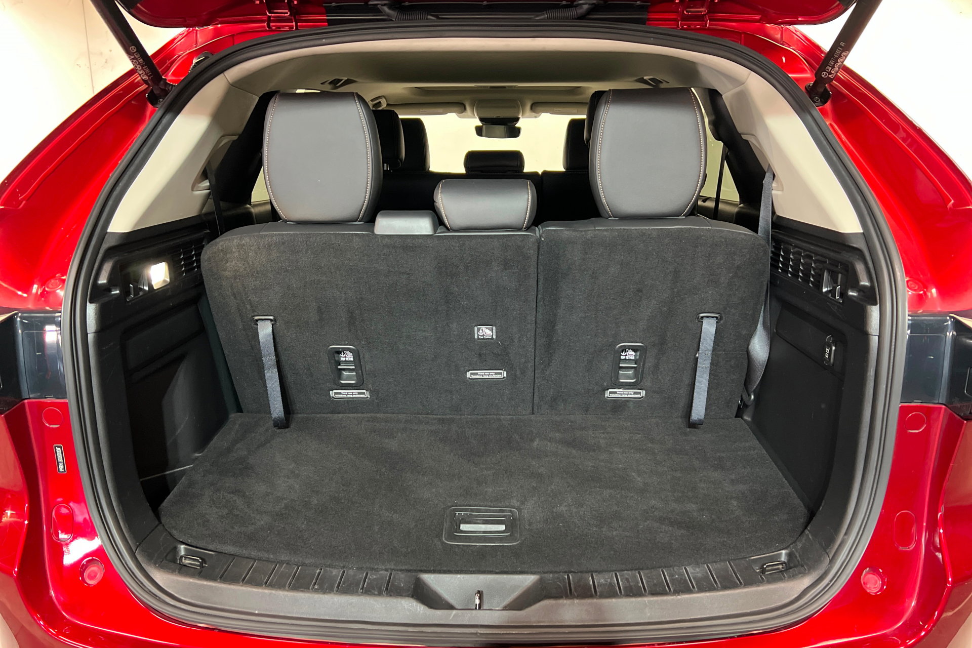 Used 2024 MAZDA CX-90 3.3 Turbo w/ Preferred Plus image 24