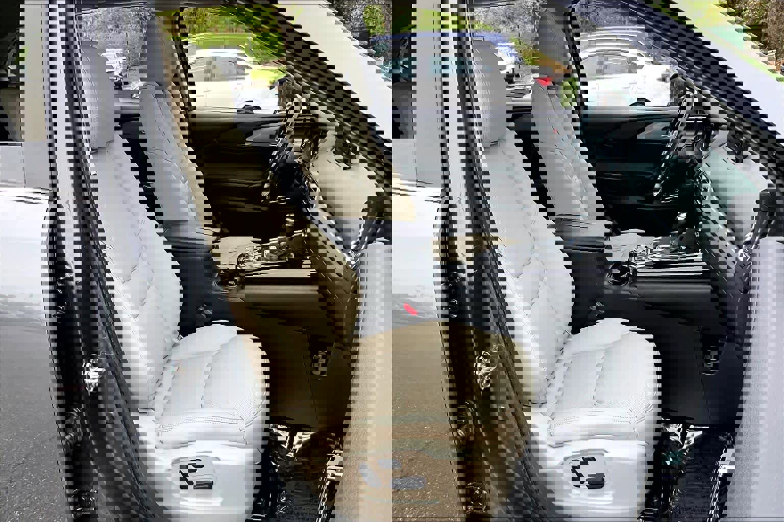 Used 2023 MAZDA CX-9 Touring image 9