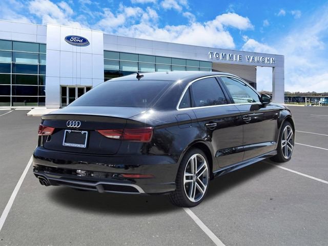 Used 2019 Audi A3 2.0T Premium Plus w/ Premium Plus Package FWD image 3