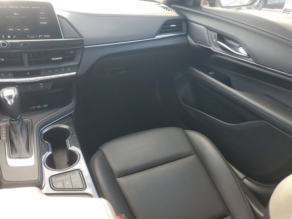 Used 2024 Cadillac CT4 Luxury image 19