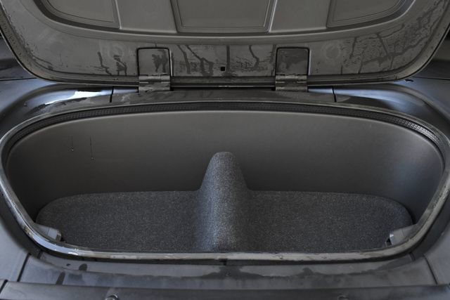 Used 2023 Volvo XC40 Recharge Plus image 33