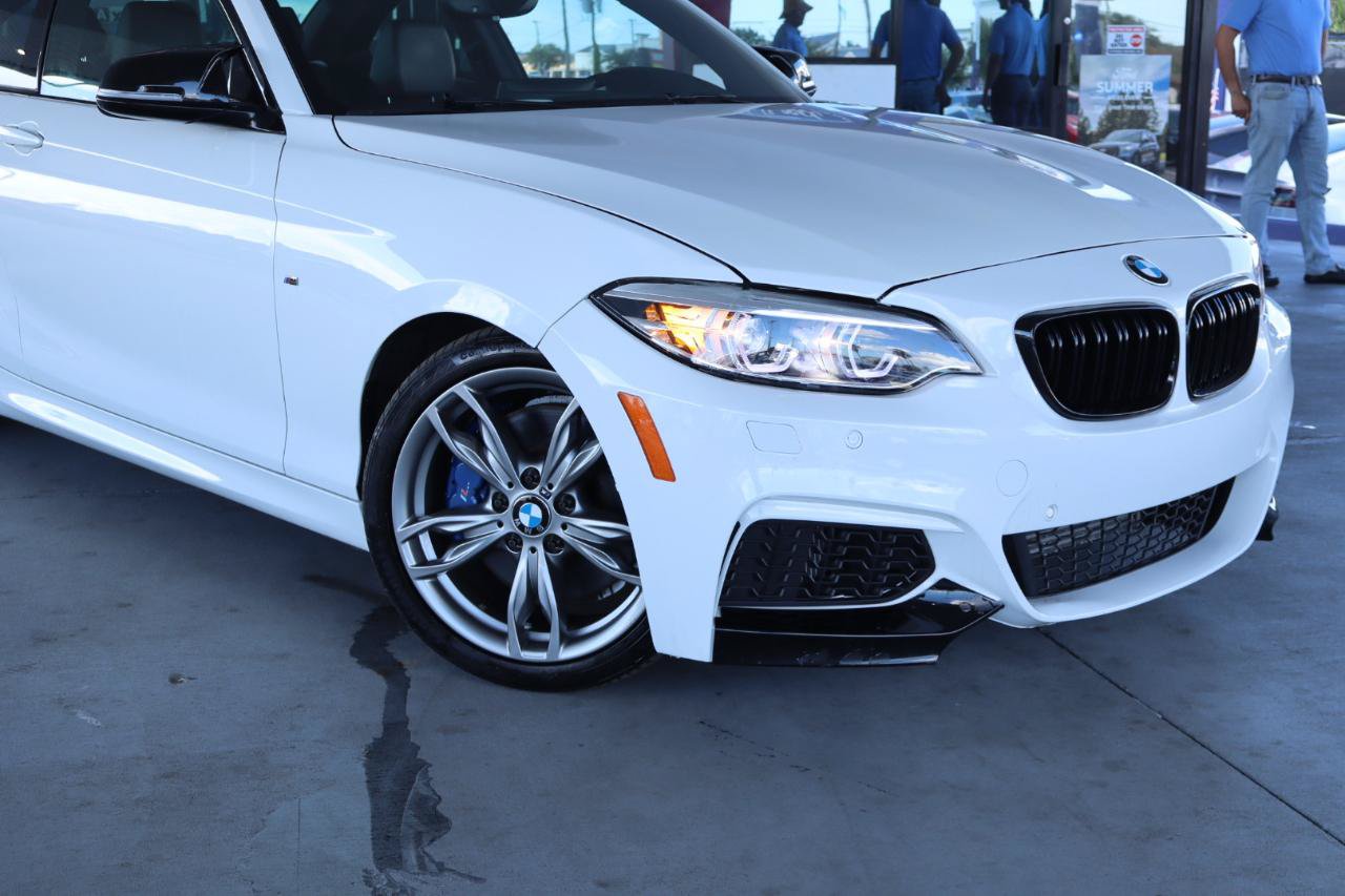 Used 2014 BMW M235i Coupe RWD image 2