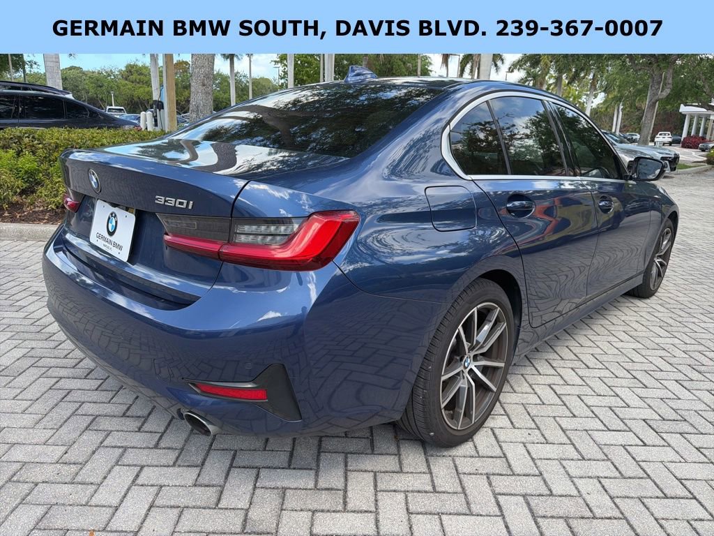 Used 2021 BMW 330i Sedan w/ Convenience Package image 9