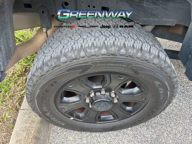 Used 2018 RAM 2500 Big Horn w/ Sport Appearance Group AWD/4WD image 9