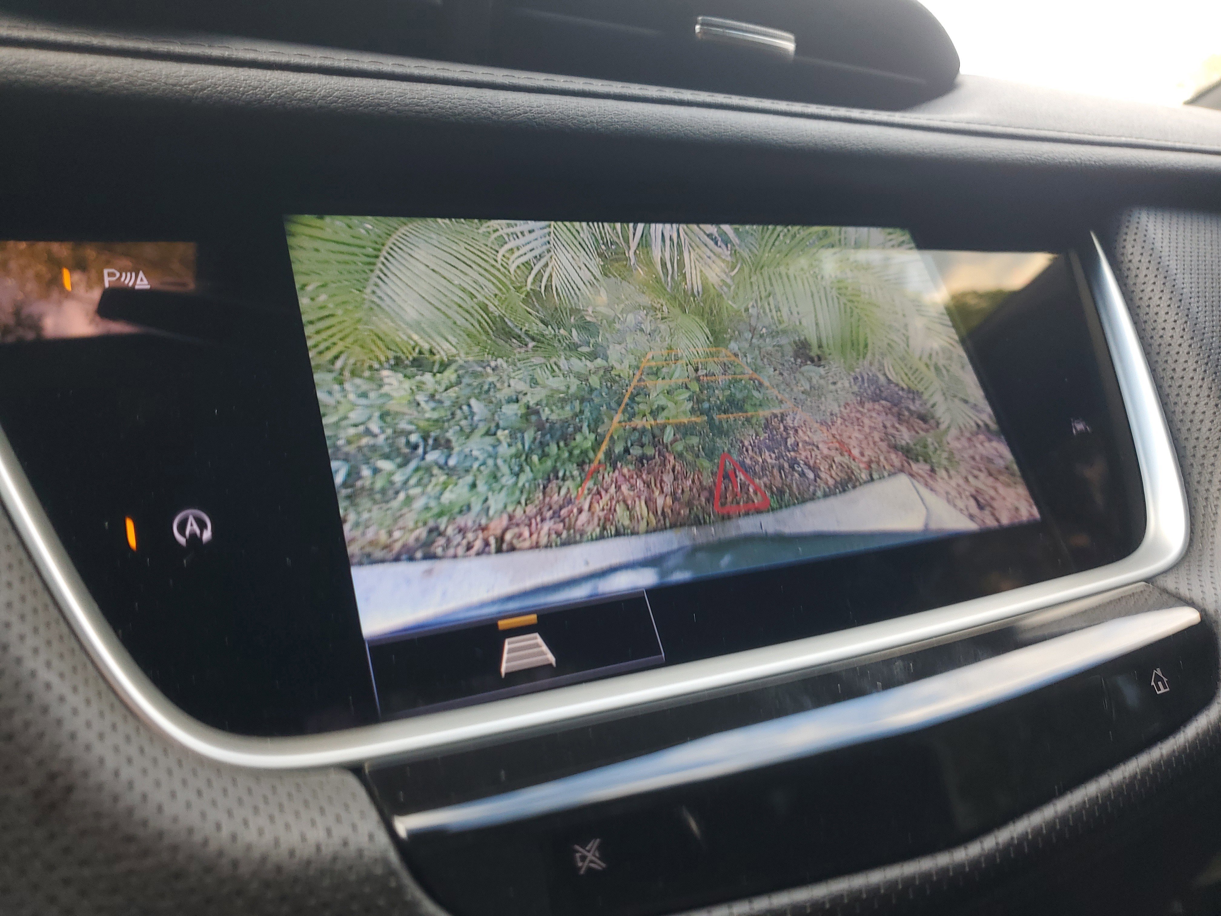 Used 2023 Cadillac XT6 Luxury FWD image 28