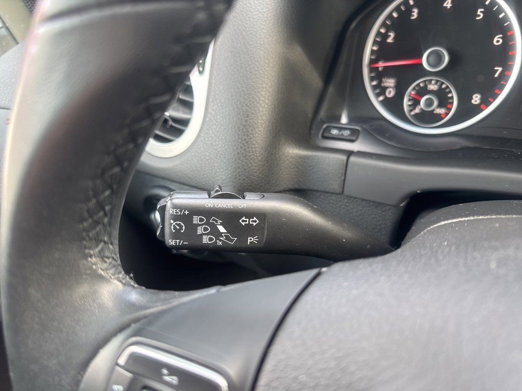 Used 2017 Volkswagen Tiguan Limited image 27