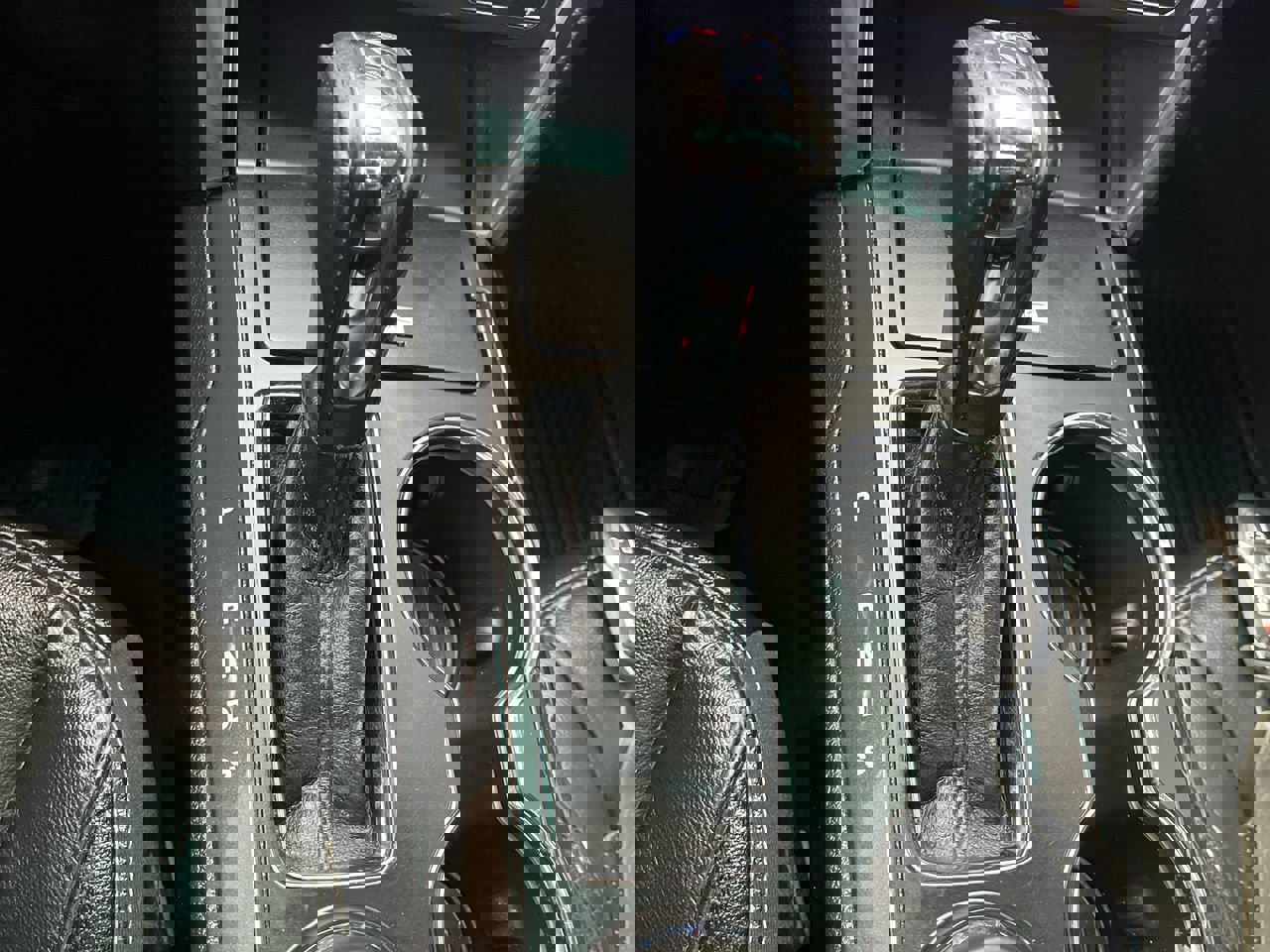 Used 2016 Ford Explorer Limited AWD/4WD image 29