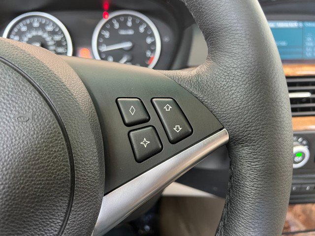 Used 2008 BMW 528xi Sedan AWD/4WD image 24