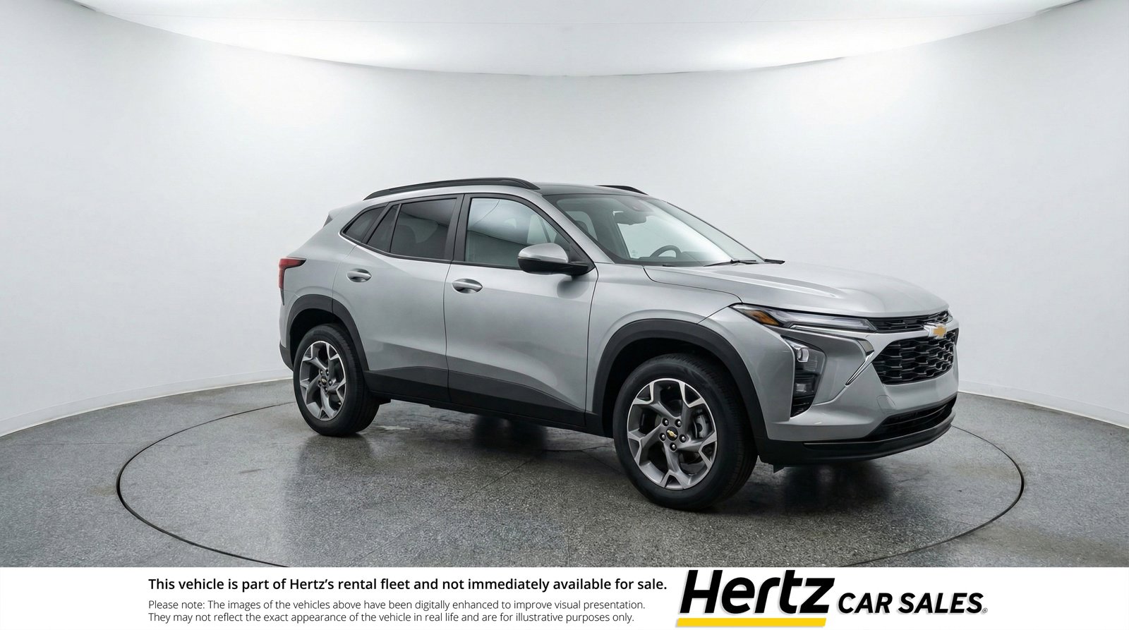 Used 2025 Chevrolet Trax LT image 1