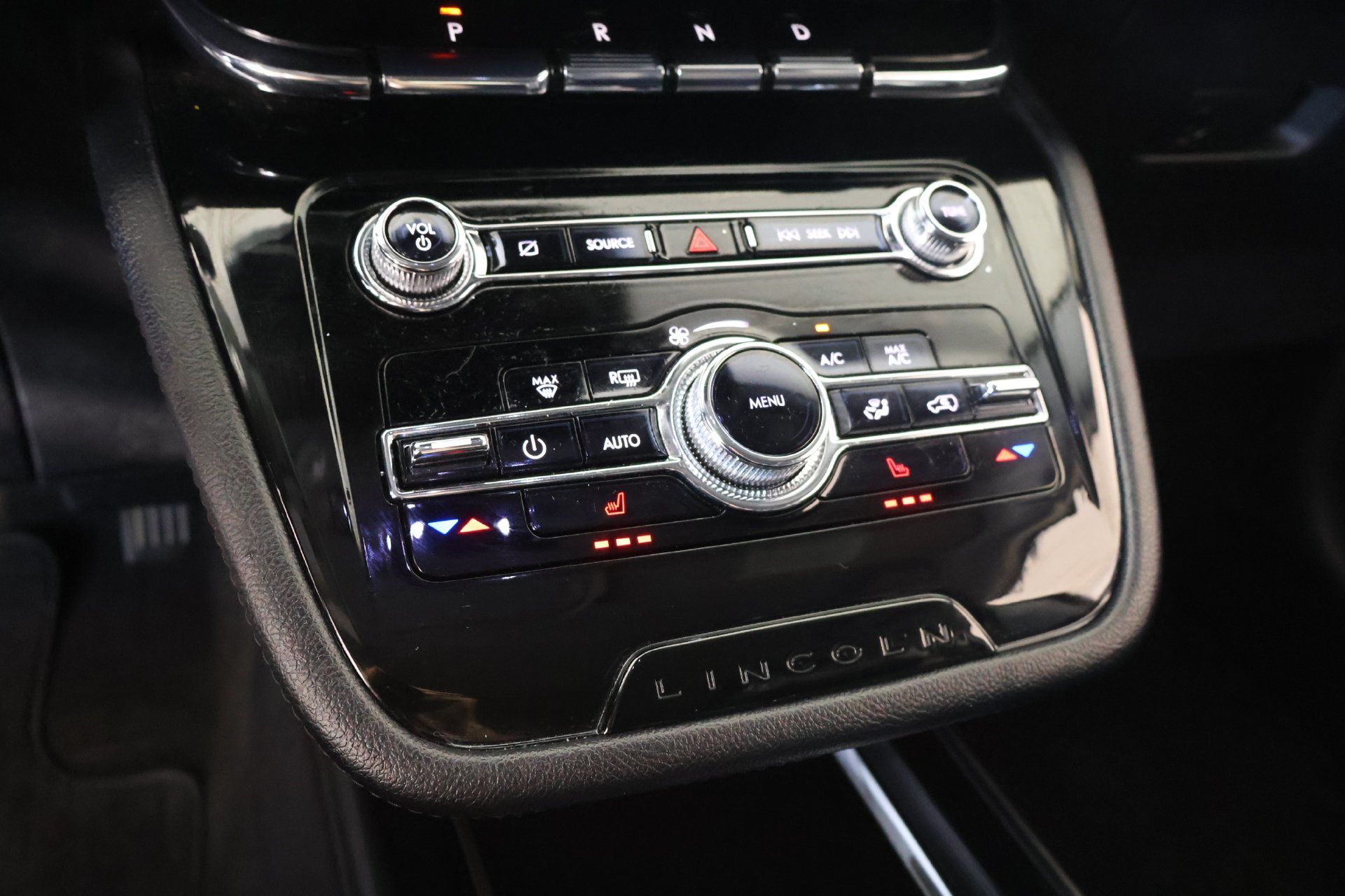 Used 2022 Lincoln Corsair FWD image 7