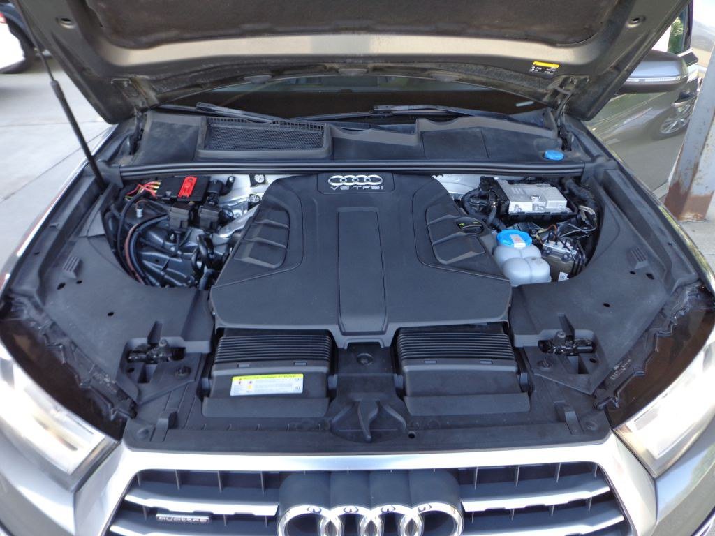 Used 2017 Audi Q7 3.0T Premium Plus AWD/4WD image 11