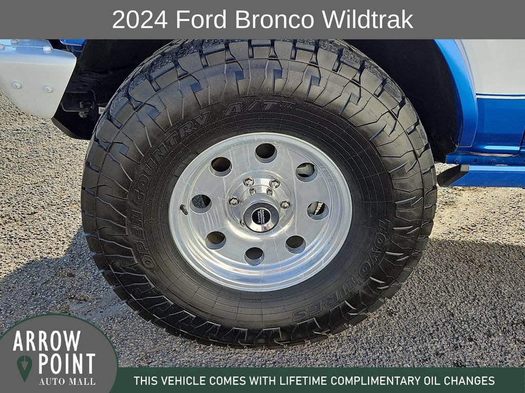 Used 2024 Ford Bronco Wildtrak AWD/4WD image 16