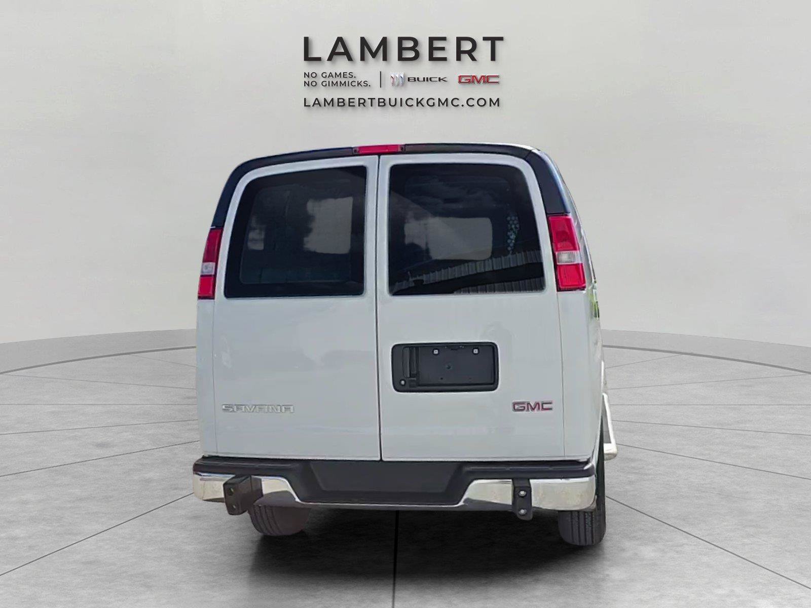 Used 2025 GMC Savana 2500 w/ Driver Convenience Package RWD image 4