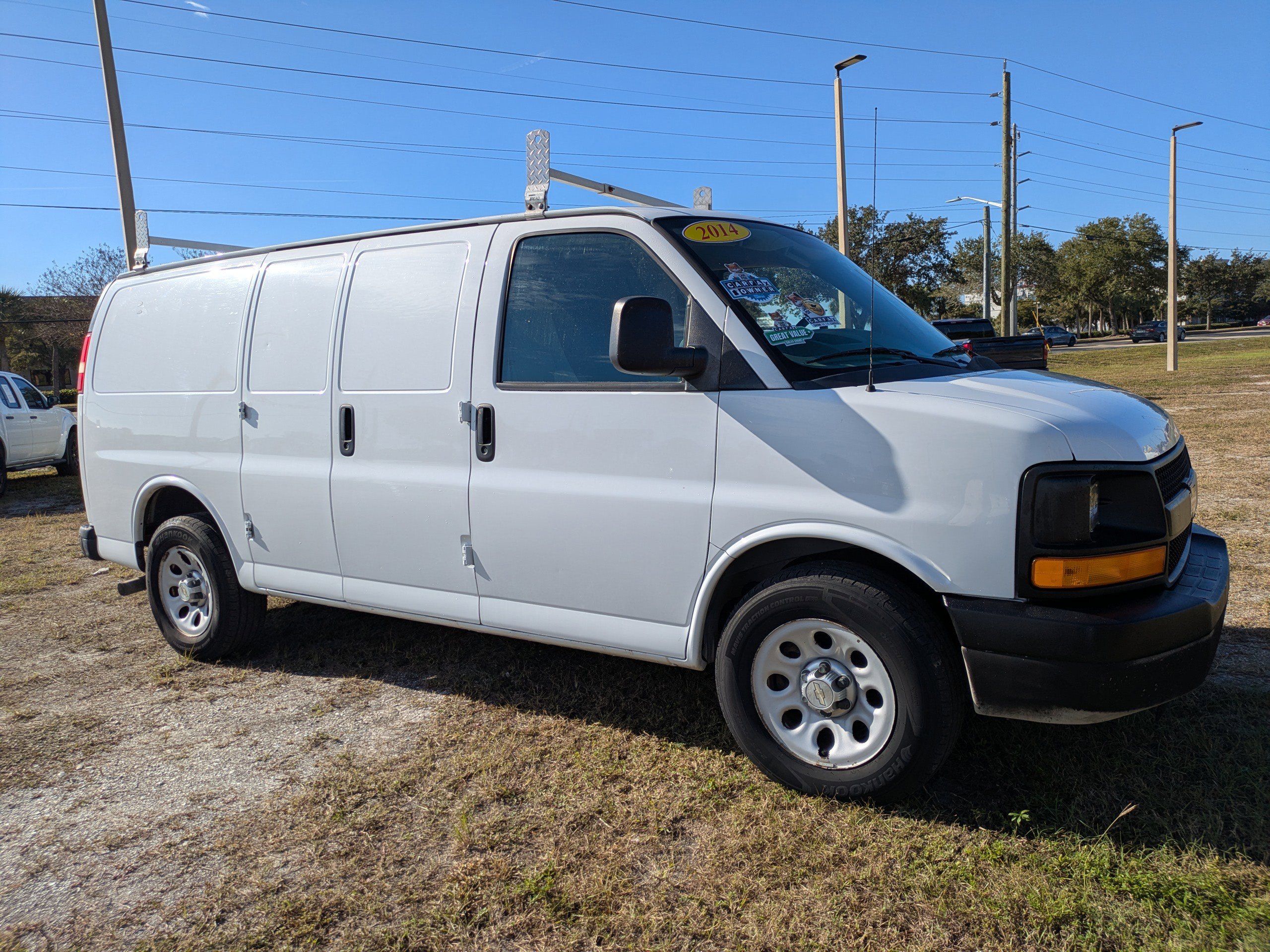 Used 2014 Chevrolet Express 1500 image 2