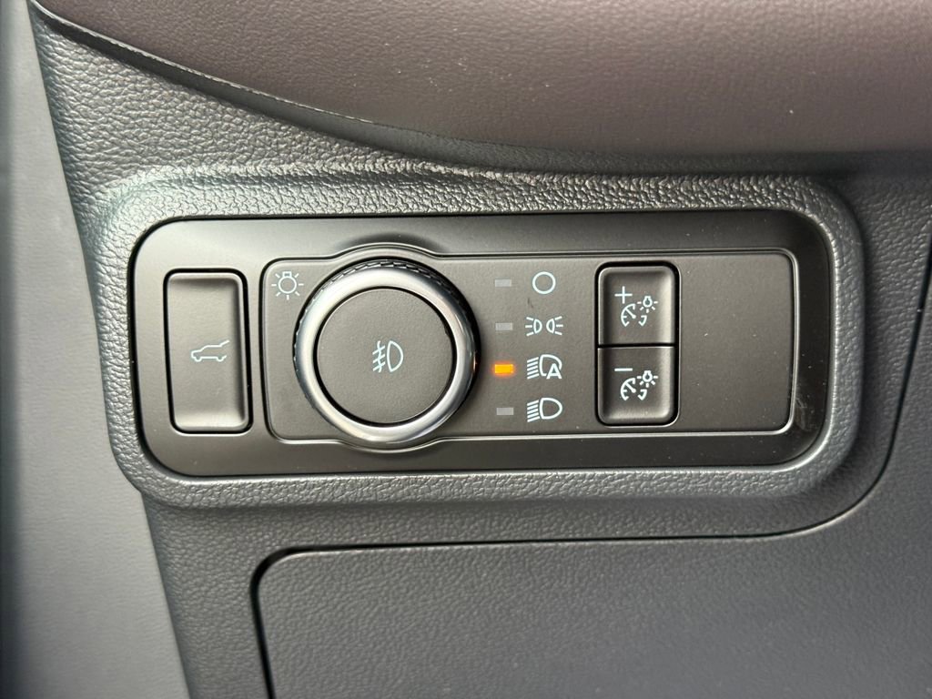 New 2026 Ford Explorer Platinum image 25