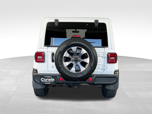 Used 2018 Jeep Wrangler Unlimited Sahara w/ Uconnect 4C Nav & Sound Group AWD/4WD image 15