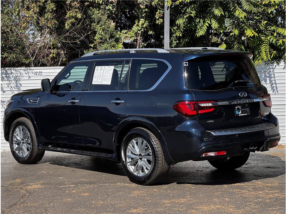 Used 2024 INFINITI QX80 Luxe AWD/4WD image 3