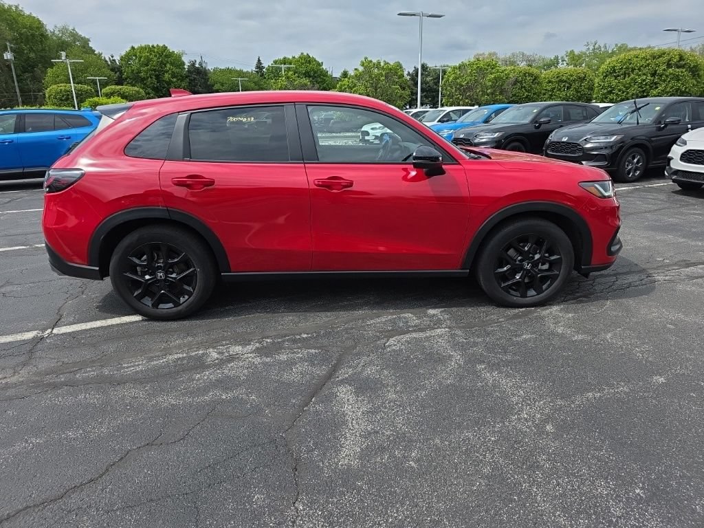 Certified 2025 Honda HR-V Sport image 8